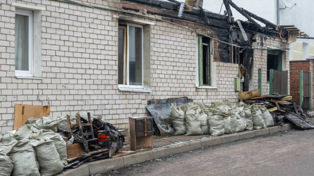 24/7 Emergency Fire Damage Removal experts in Pinckneyville, IL